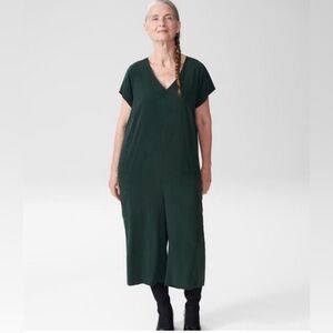 Universal Standard Cupro V Neck Short Sleeve Forest Green Jumpsuit Size 18/20